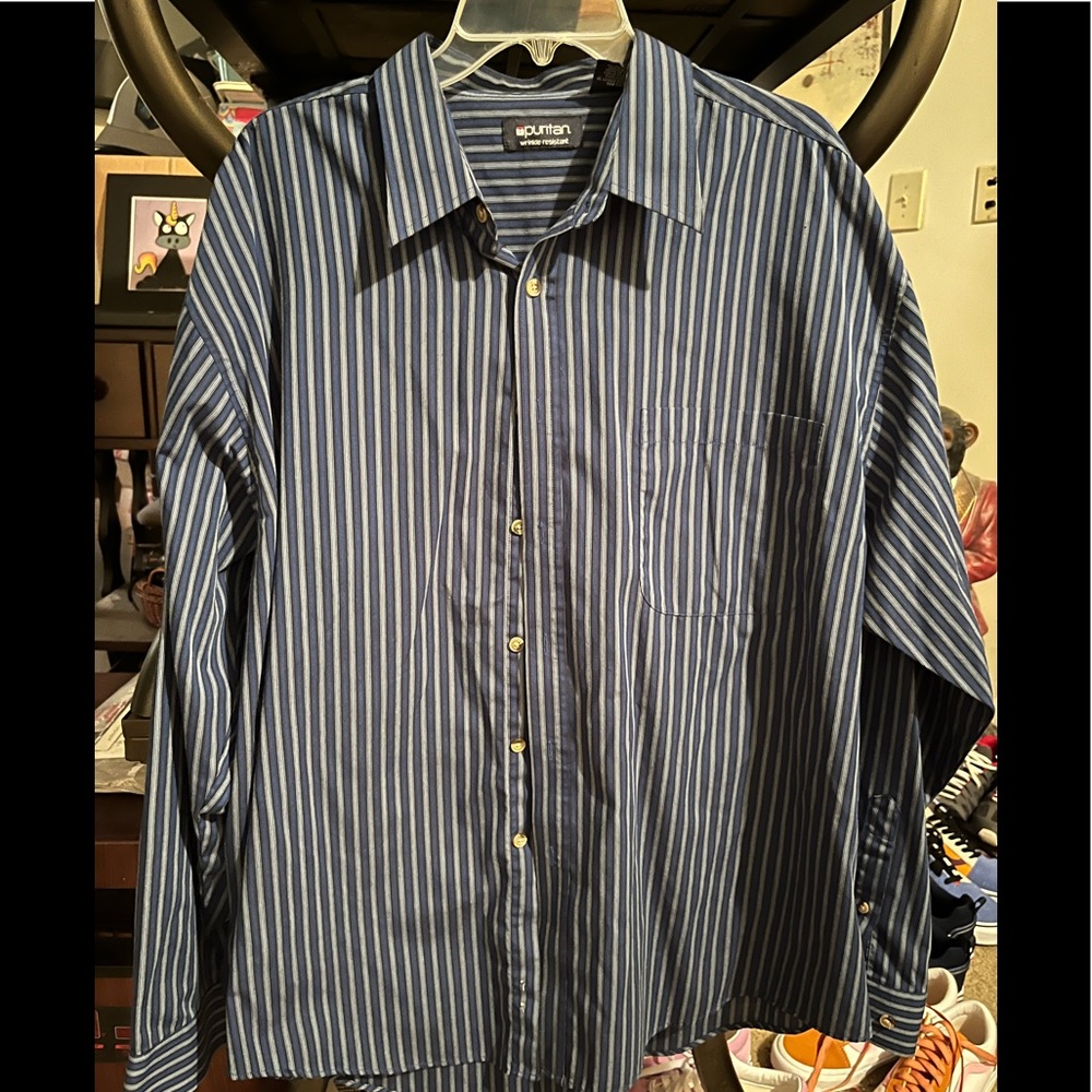 Puritan Xl button up,navy blue with off white stripes. Great condition no tears